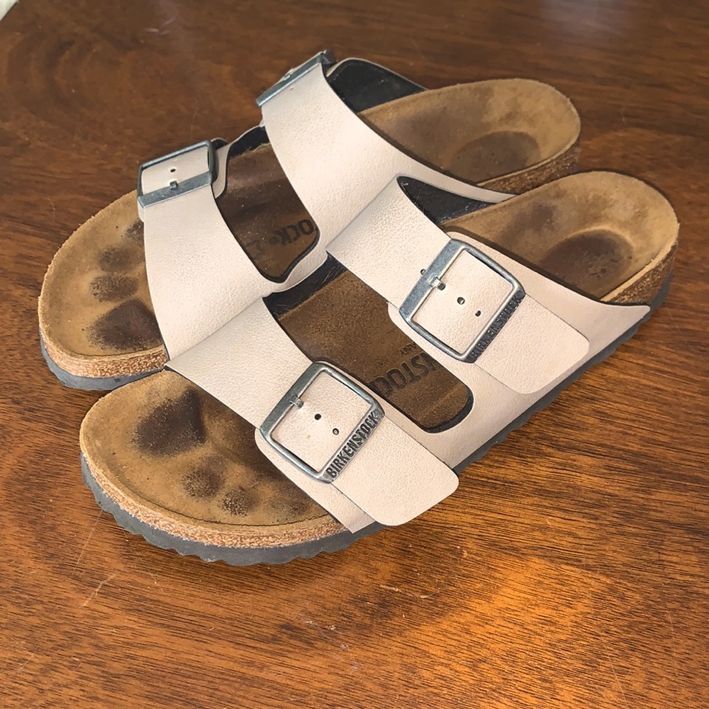 Birkenstock Arizona Footbed Sandal, Stone